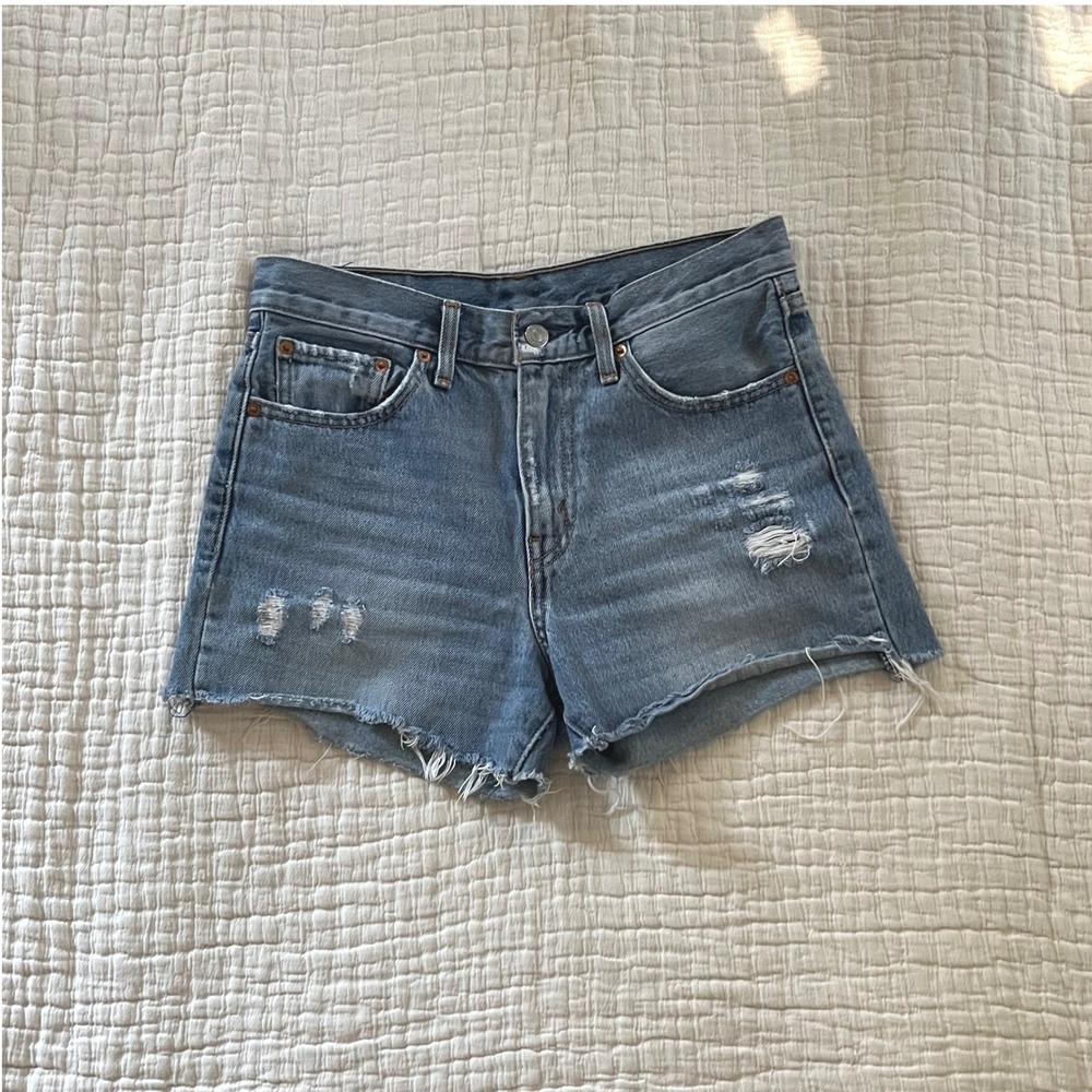 Levi's 501 Distressed Cutoff Jean Shorts 27